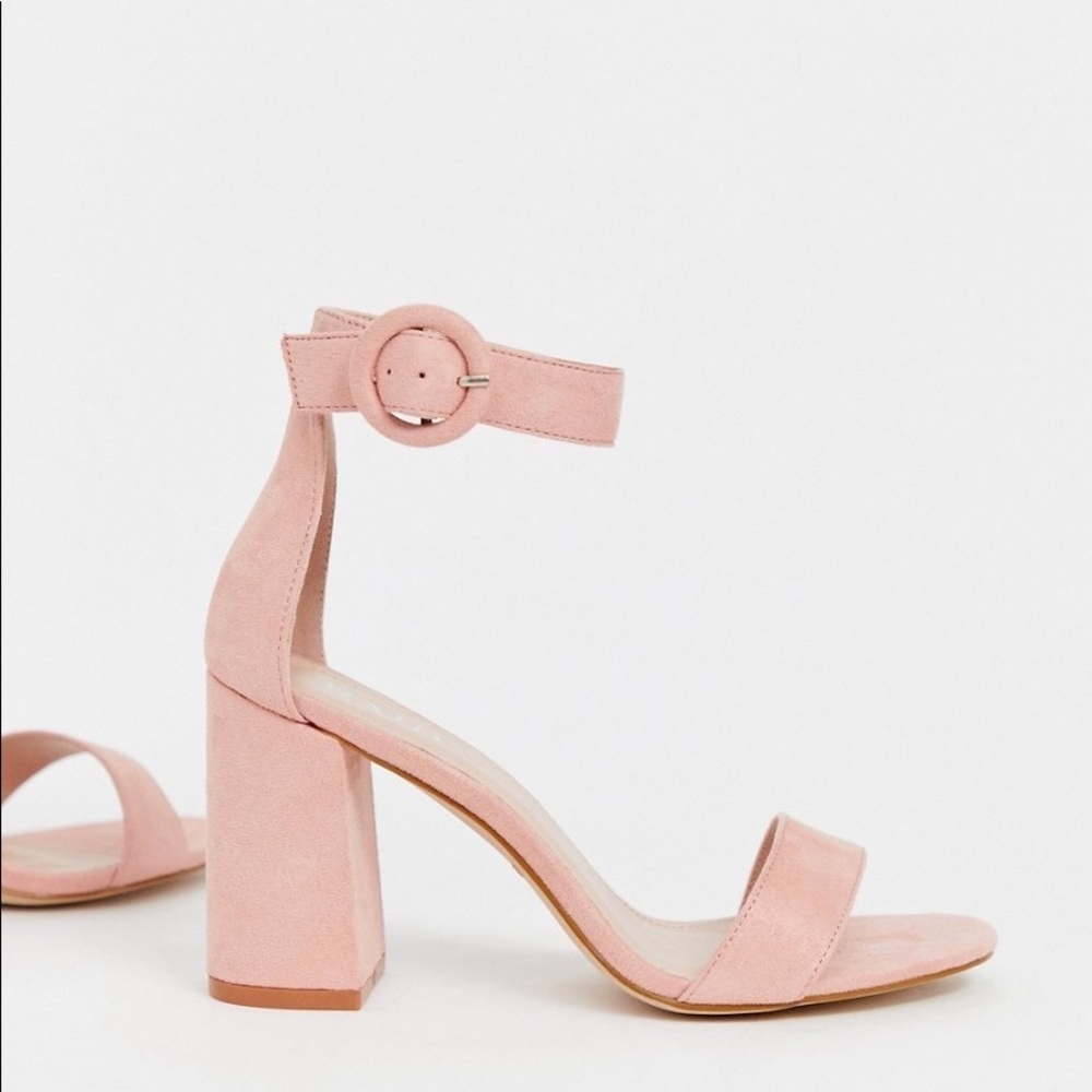 RAID pink heels